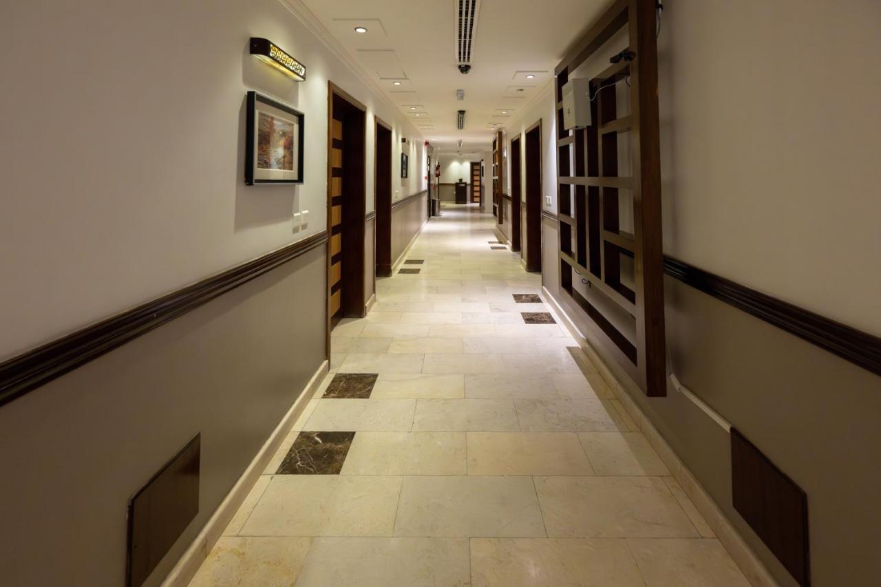 Tanal Serviced Apartments 알크호바르 외부 사진