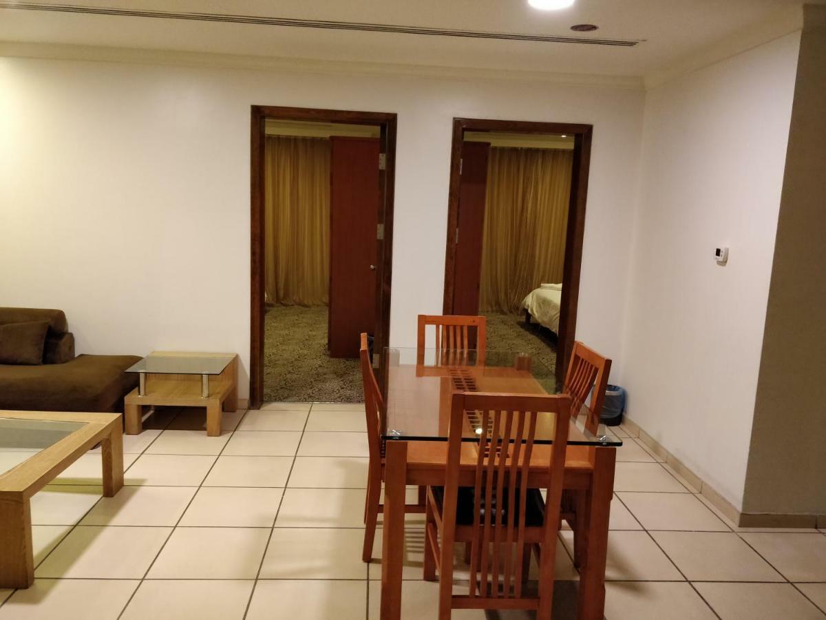 Tanal Serviced Apartments 알크호바르 외부 사진
